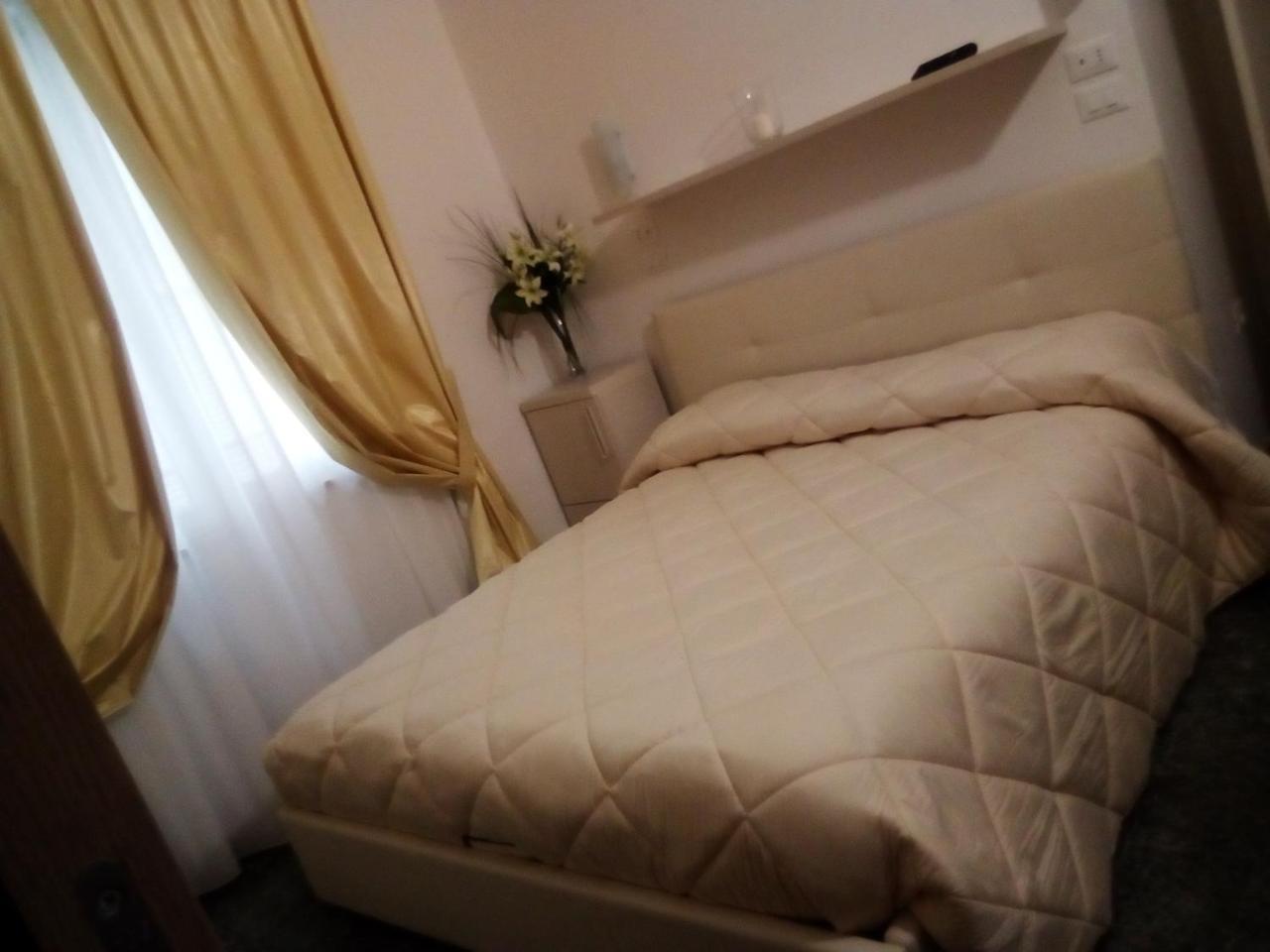 Bed and Breakfast Officina Urban Sleep San Benedetto del Tronto Exterior foto
