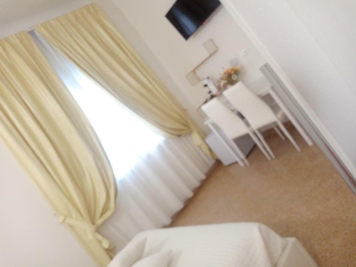 Bed and Breakfast Officina Urban Sleep San Benedetto del Tronto Exterior foto